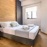 Apartment Mos Luxury - The R *