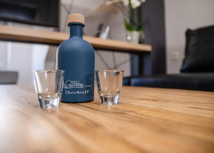 Mos Luxury - The R Chania (Crete)