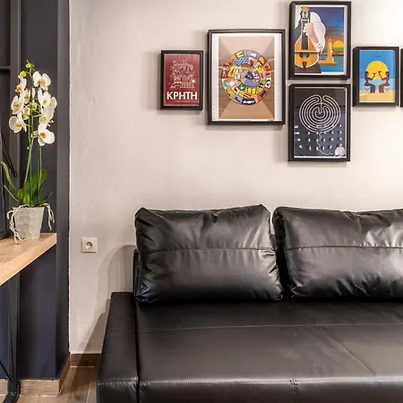 Mos Luxury - The R Апартаменты Ханья